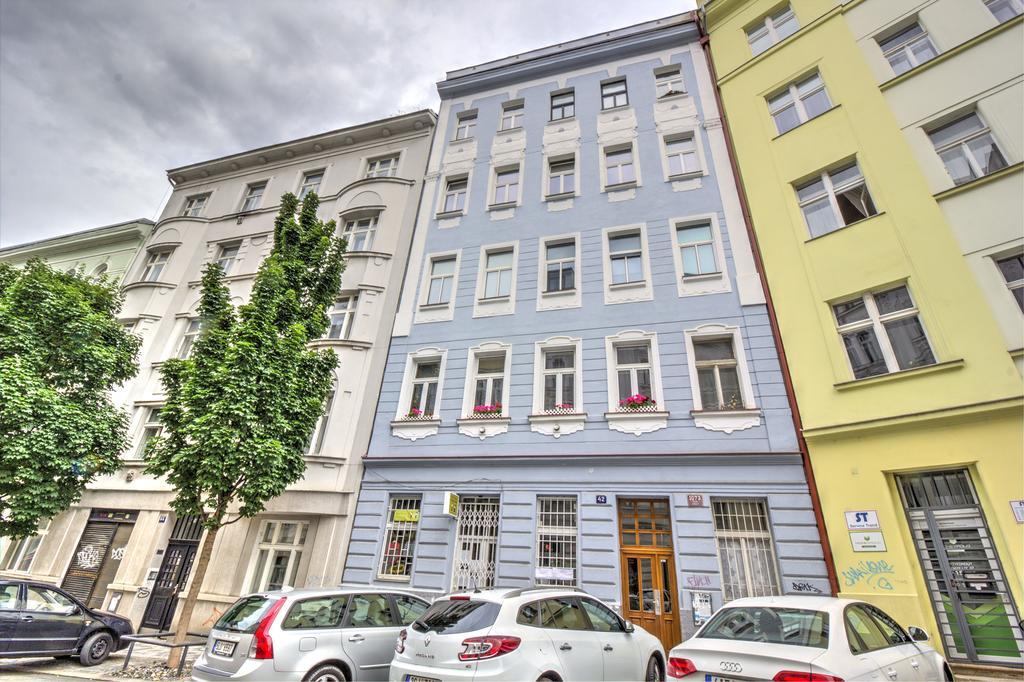 Apartment B42 Bed And Cafe Prague Extérieur photo